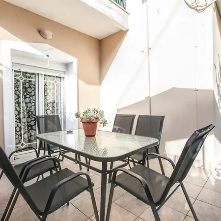 Apartment Meteora Family Dream